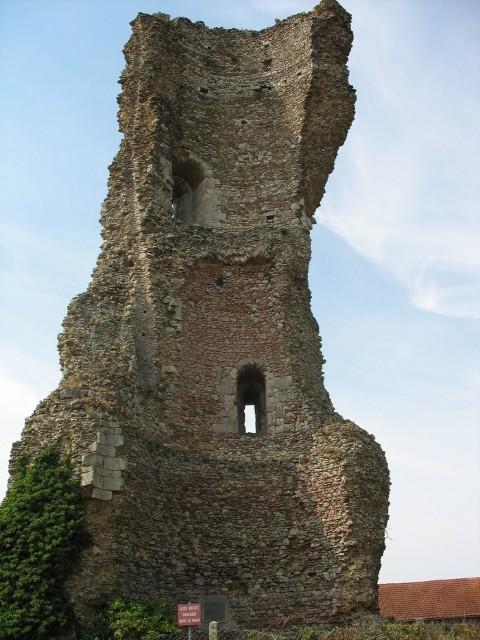 La tour de Gallardon