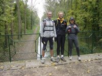 3 complices
