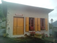 Official building