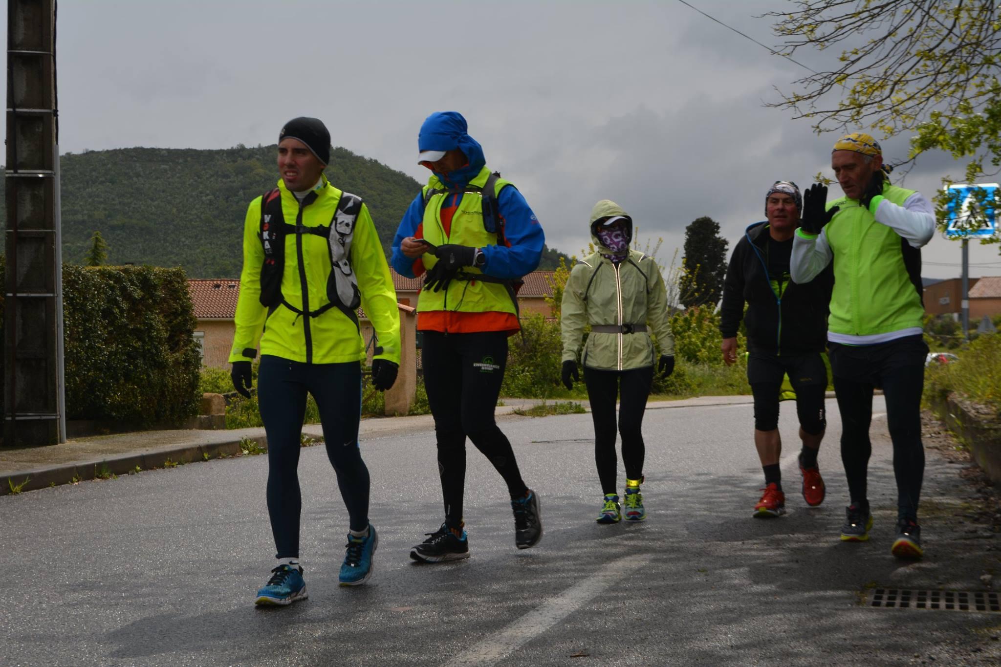 Pendant ce temps là...